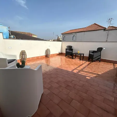 住宿加早餐酒店 Happy Moment 3*