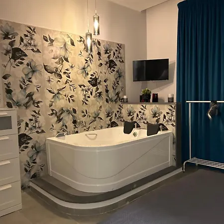 住宿加早餐酒店 Happy Moment 卡塔尼亚