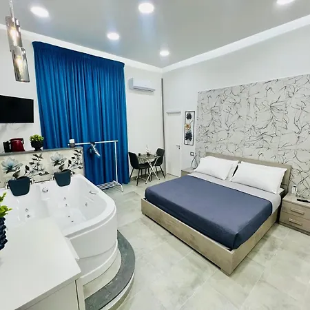 住宿加早餐酒店 Happy Moment 3*